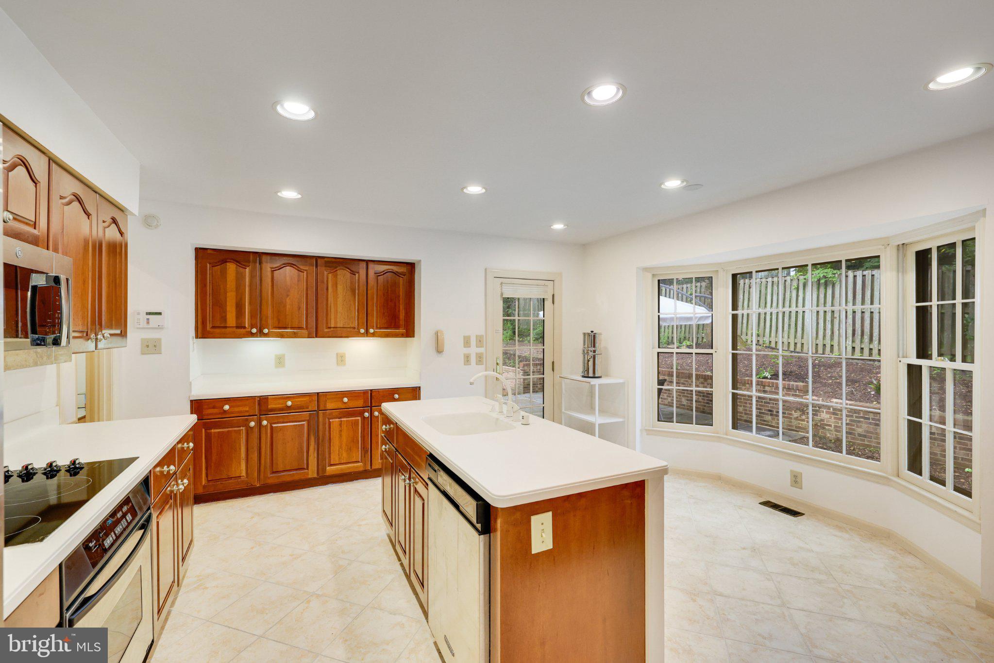 1427 Laurel Hill Road Vienna, VA 22182 - Photo 18 of 57 Bright and inviting kitchen space.