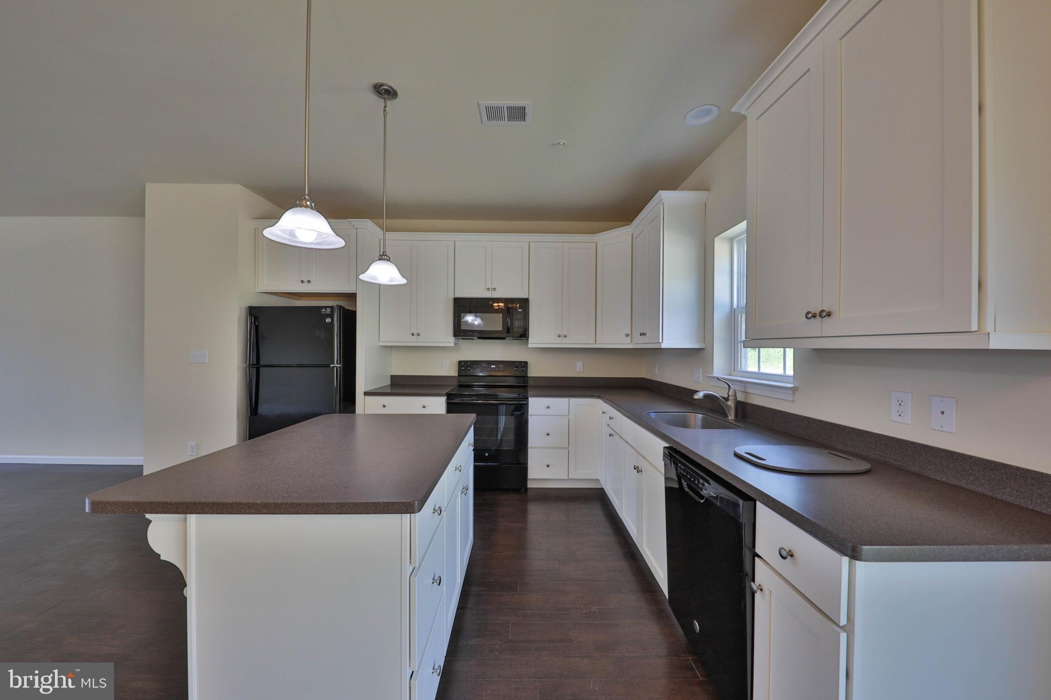2278 Rising Hill Road Whitehall, PA 18052 - Photo 14 of 35 Gallery Image 14