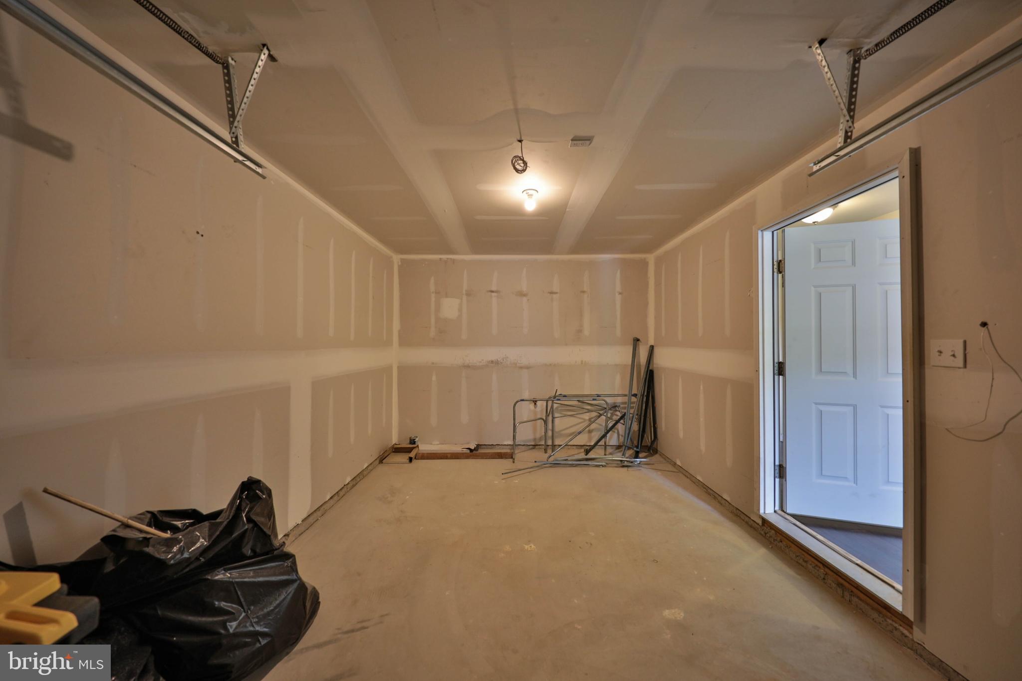 2278 Rising Hill Road Whitehall, PA 18052 - Photo 10 of 35 Gallery Image 10