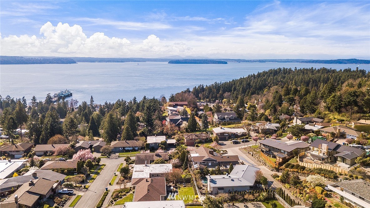 8636 Fauntlee Crest Southwest Seattle, WA 98136 - Photo 25 of 25