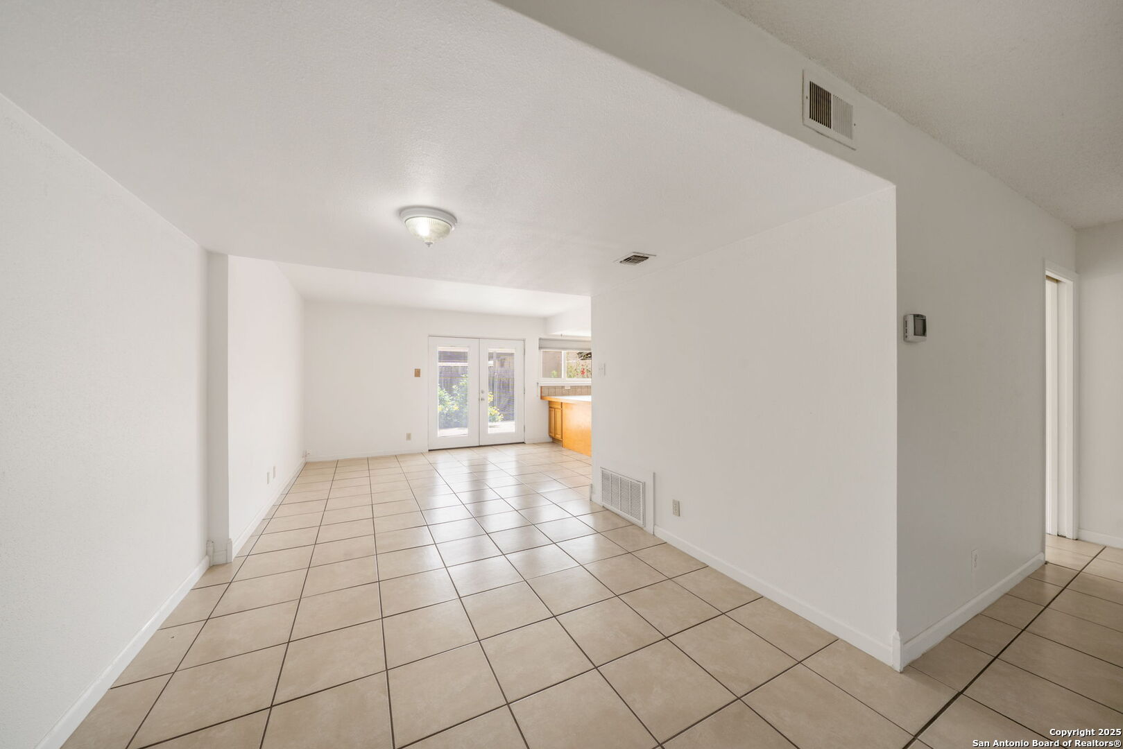 6659 Crown Ridge, Unit 6659 San Antonio, TX 78239 - Photo 18 of 47
