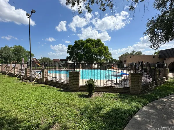 $175,000 | 6659 Crown Ridge, Unit 6659, San Antonio, TX 78239