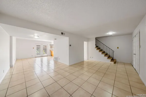 $175,000 | 6659 Crown Ridge, Unit 6659, San Antonio, TX 78239