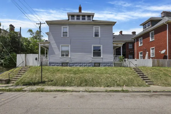 $370,000 | 829-831 Studer Avenue, Columbus, OH 43206