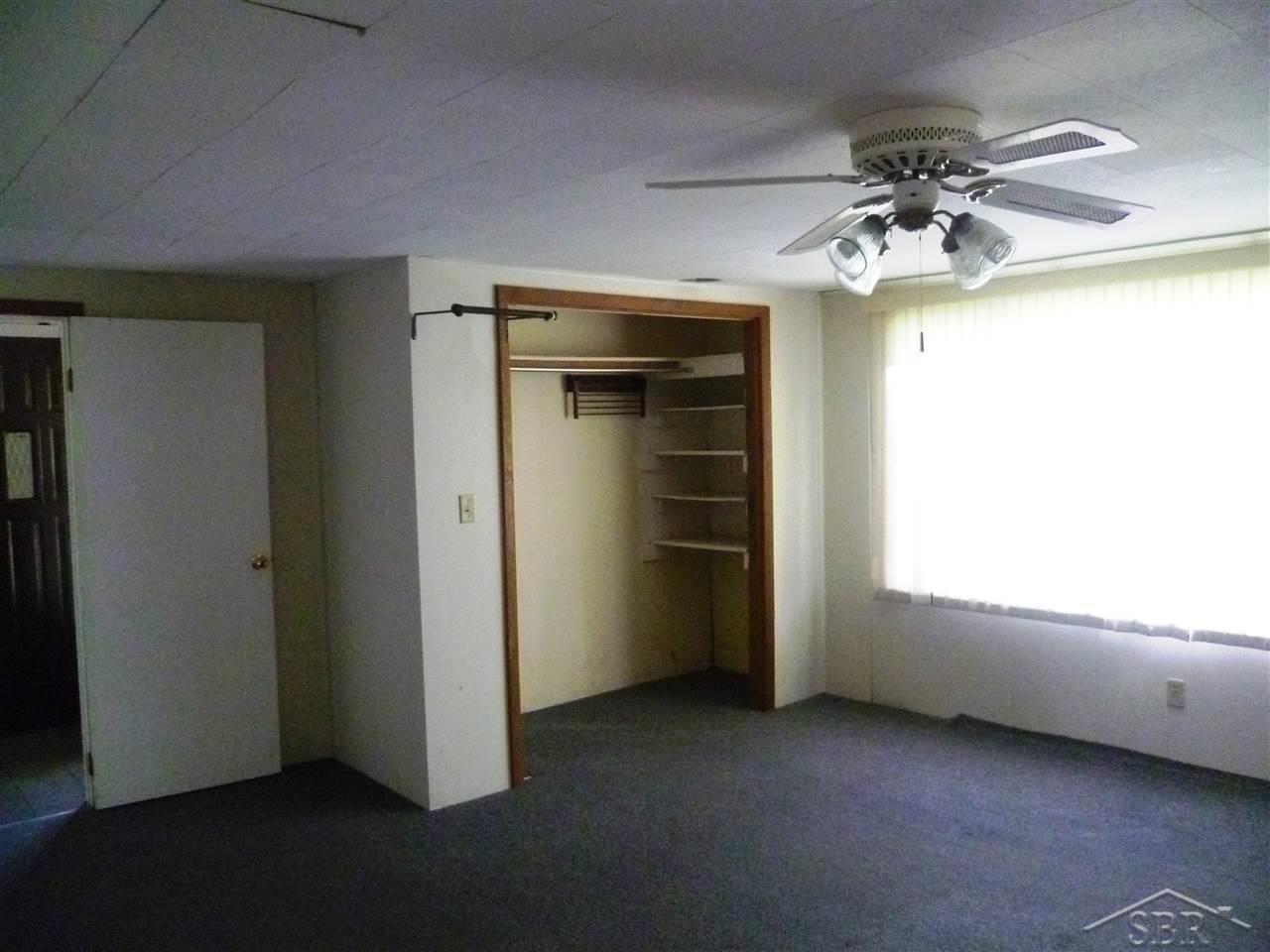 6867 Stroebel Road Saginaw, MI 48609 - Photo 15 of 19 31249376-14.JPG