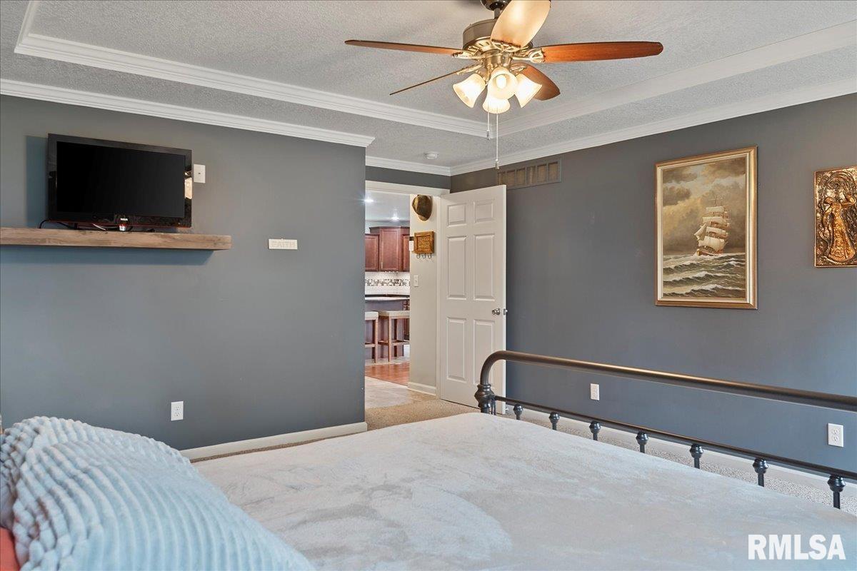 809 Cherokee Drive Springfield, IL 62711 - Photo 23 of 48