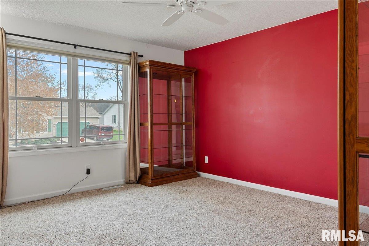 809 Cherokee Drive Springfield, IL 62711 - Photo 29 of 48