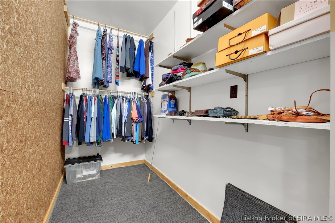 4420 Fox Road Charlestown, IN 47111 - Photo 63 of 94 Large walk in closet