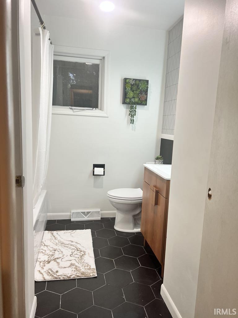 24255 Layton Road South Bend, IN 46614 - Photo 22 of 31