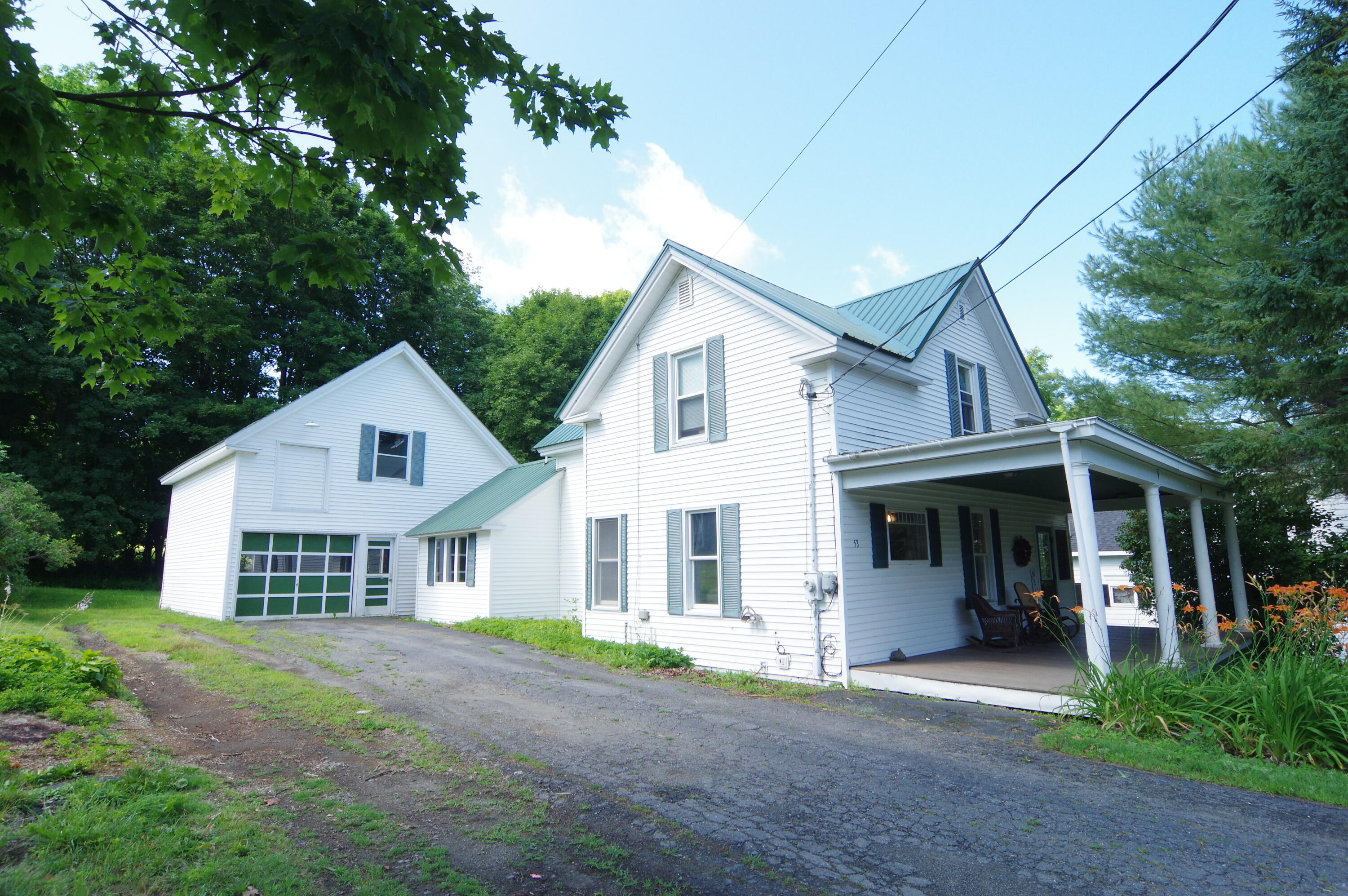 53 Maple Street Dexter, ME 04930 - Photo 2 of 29 IMGP7616