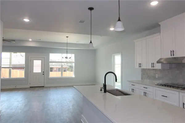 $374,900 | 2010 Reagan Court, Bryan, TX 77802