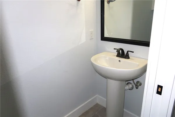 $374,900 | 2010 Reagan Court, Bryan, TX 77802