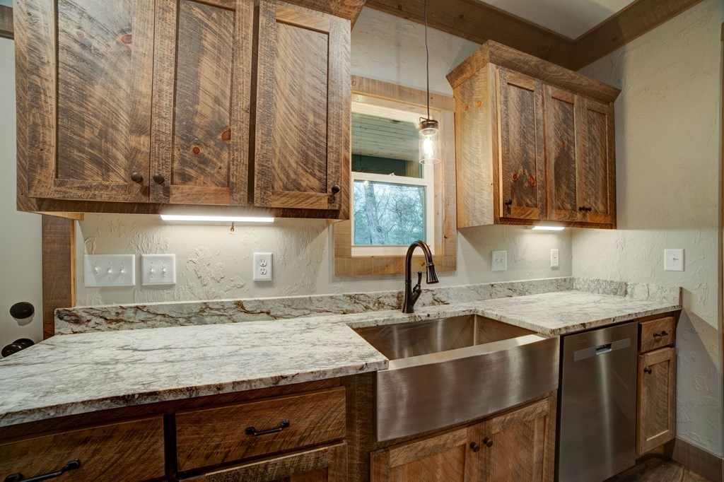 1395 Hap Holt Road Ellijay, GA 30540 - Photo 9 of 19 Gallery Image 9