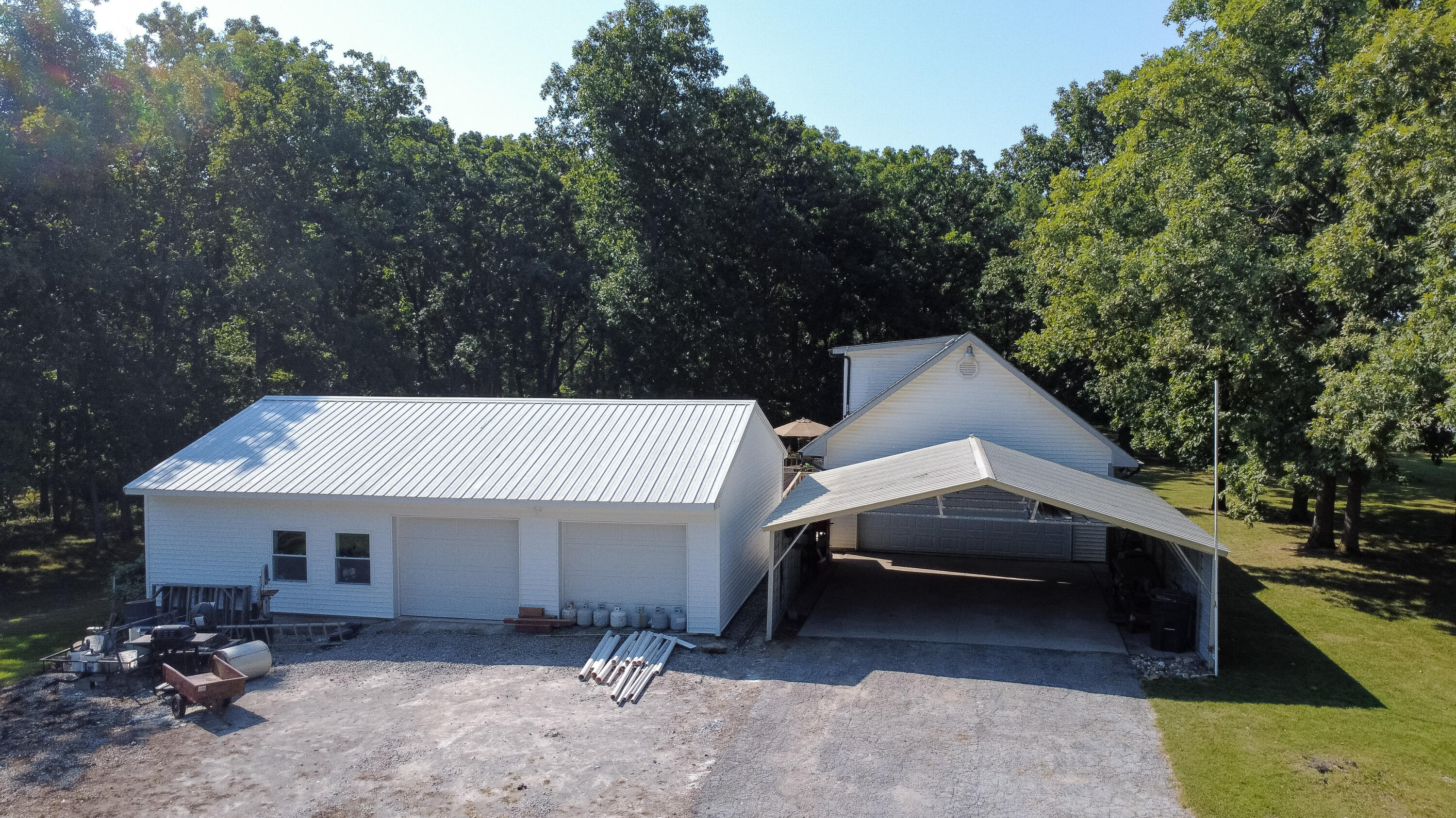 3900 East Graybill Road Sturgeon, MO 65284 - Photo 35 of 46 Gallery Image 35