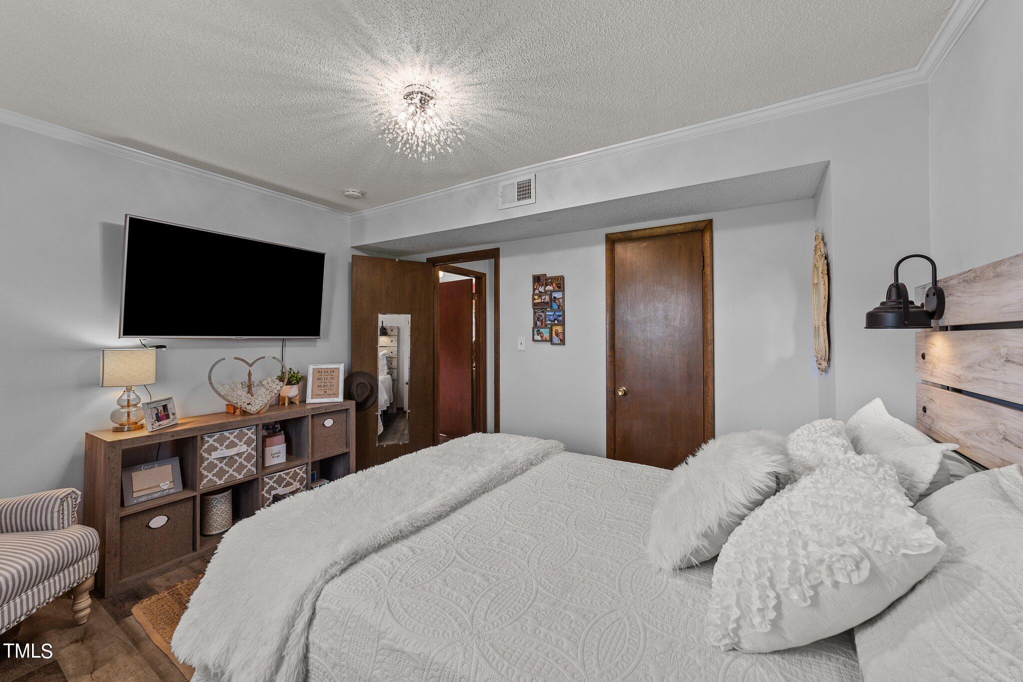7756 Brogden Road Smithfield, NC 27577 - Photo 52 of 54 53-web-or-mls-VB4A1834