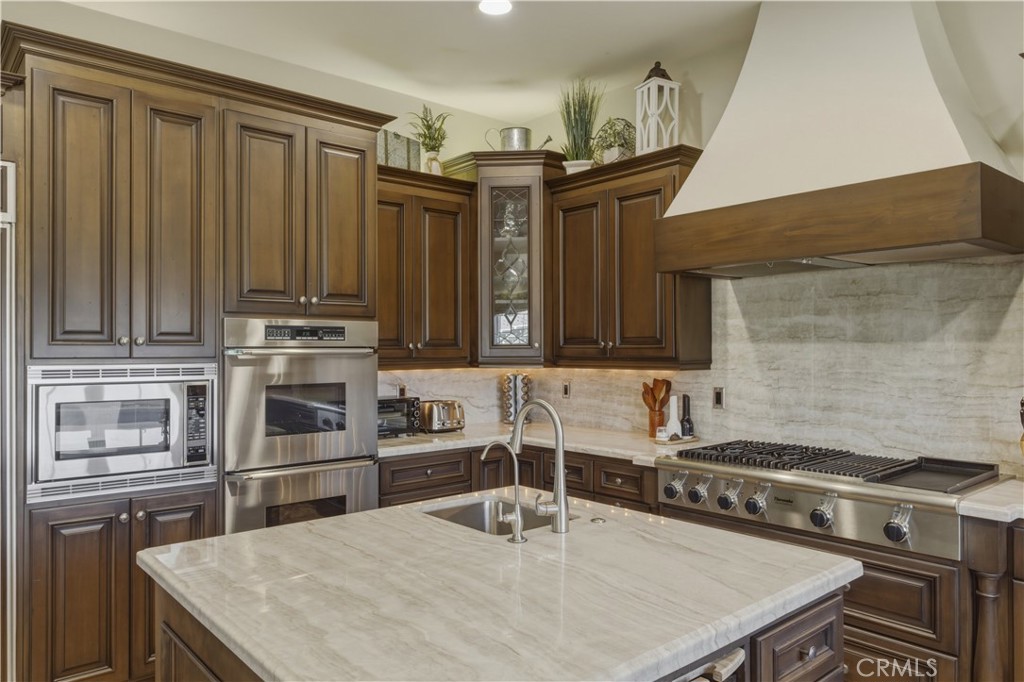 14179 Woods Valley Road Valley Center, CA 92082 - Photo 17 of 60