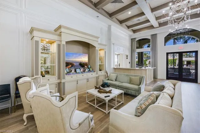 $725,000 | 13525 Monticello Boulevard, Naples, FL 34109