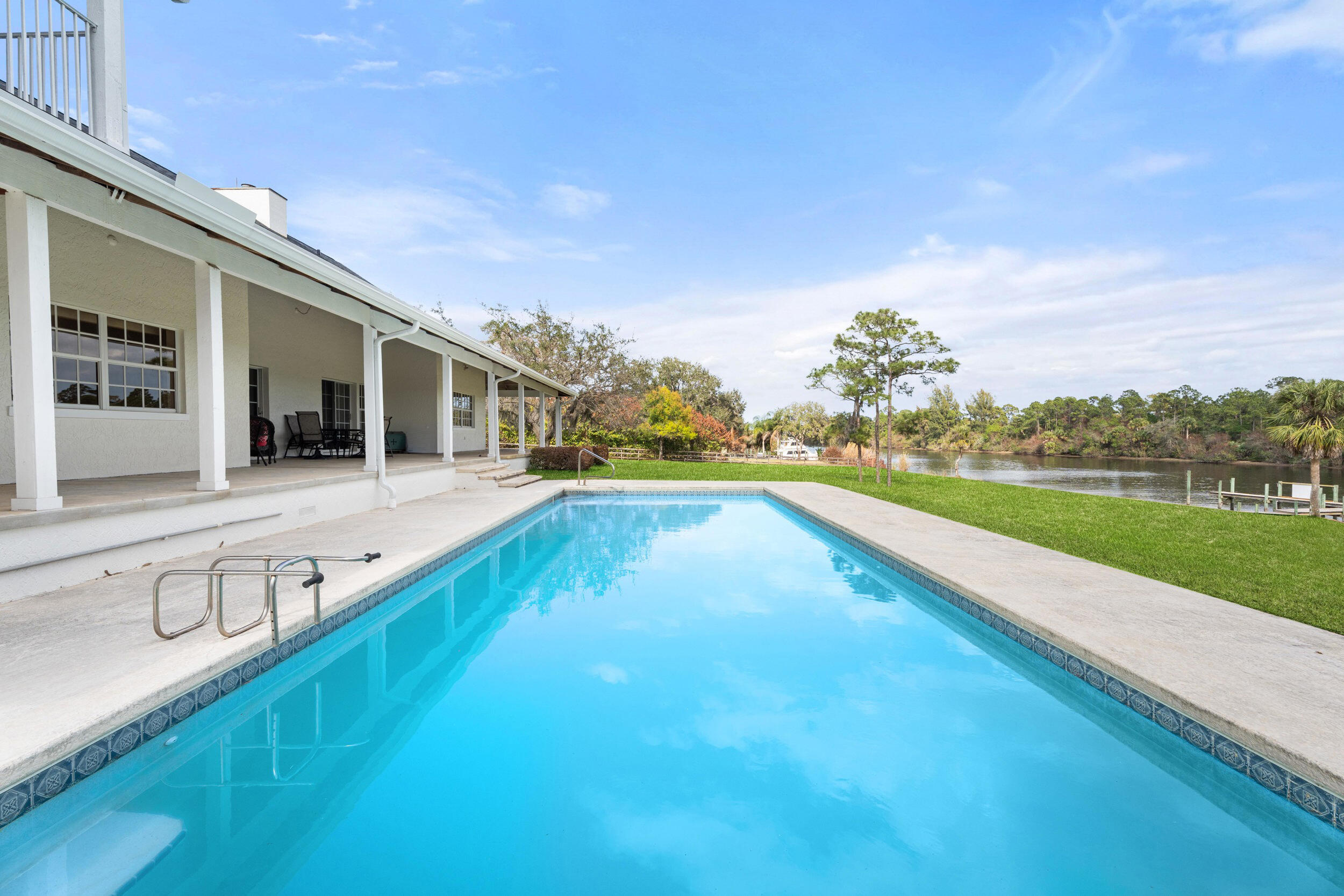 10125 Southwest Green Ridge Lane, Unit LANE Palm City, FL 34990 - Photo 20 of 84 42_smg05261