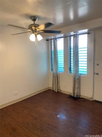 $1,440 | 1209 10th Avenue, Unit 206, Honolulu, HI 96816