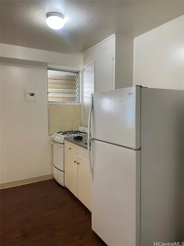 $1,440 | 1209 10th Avenue, Unit 206, Honolulu, HI 96816