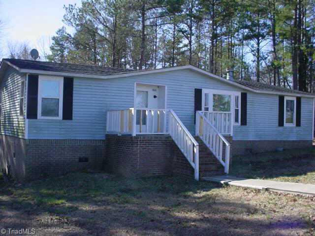 426 Wakefield Road Sanford, NC 27330 - Photo 1 of 4 Exterior Front.