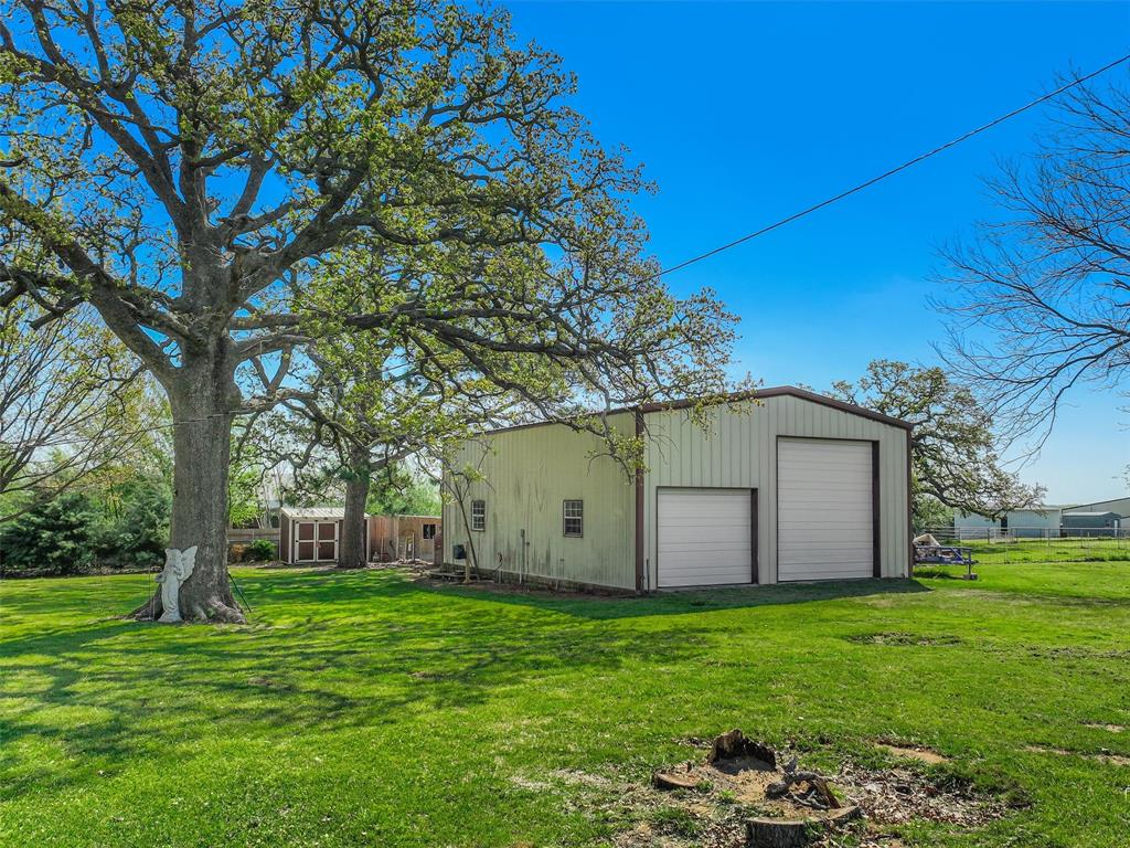 62 Sanders Road Whitesboro, TX 76273 - Photo 16 of 19