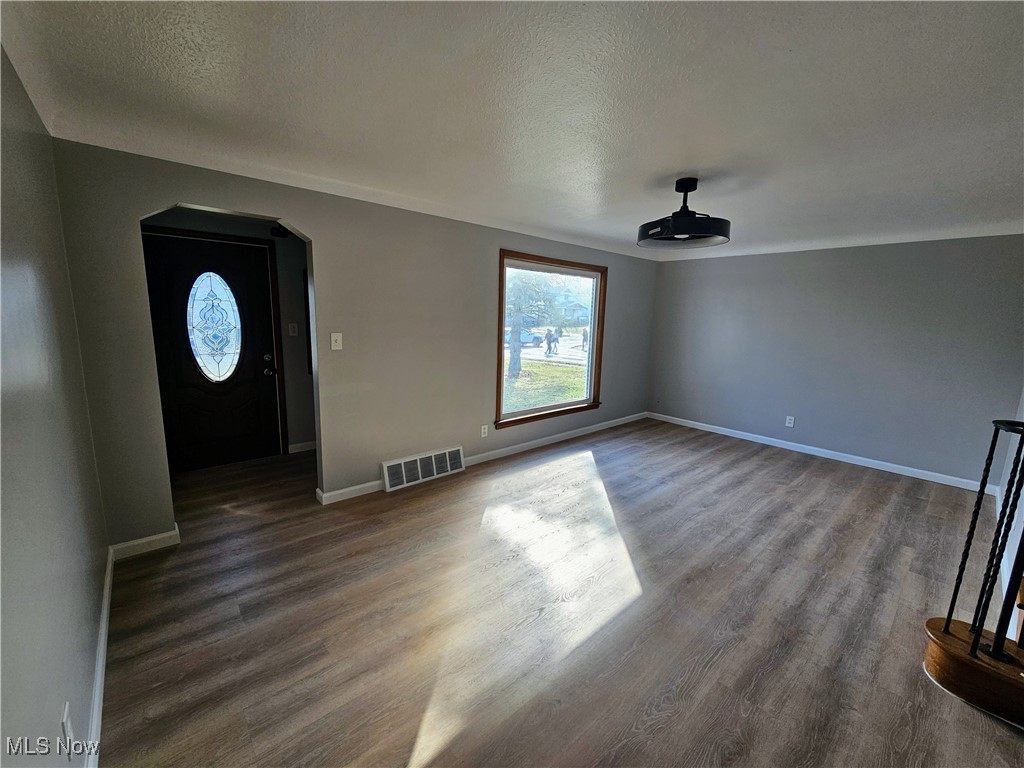 11907 Granger Road Cleveland, OH 44125 - Photo 3 of 44 Gallery Image 3