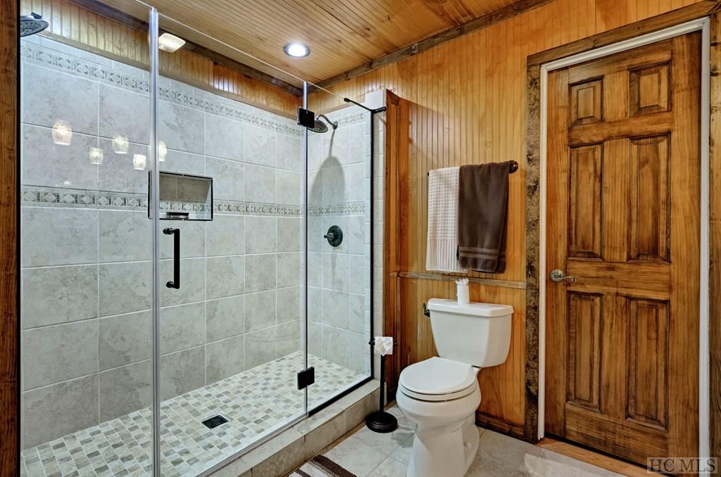 120 Coxe Road Highlands, NC 28741 - Photo 22 of 27 Gallery Image 22