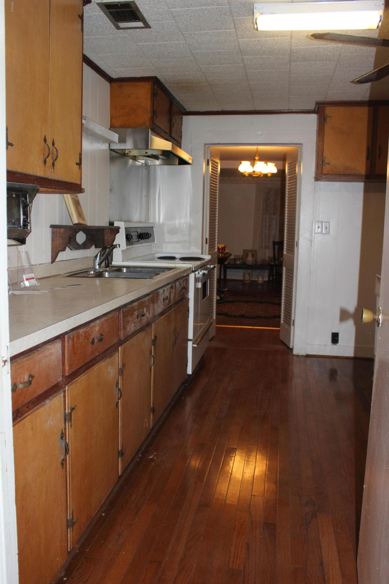 4124 Castenera Avenue Moss Point, MS 39563 - Photo 11 of 47 IMG_0018
