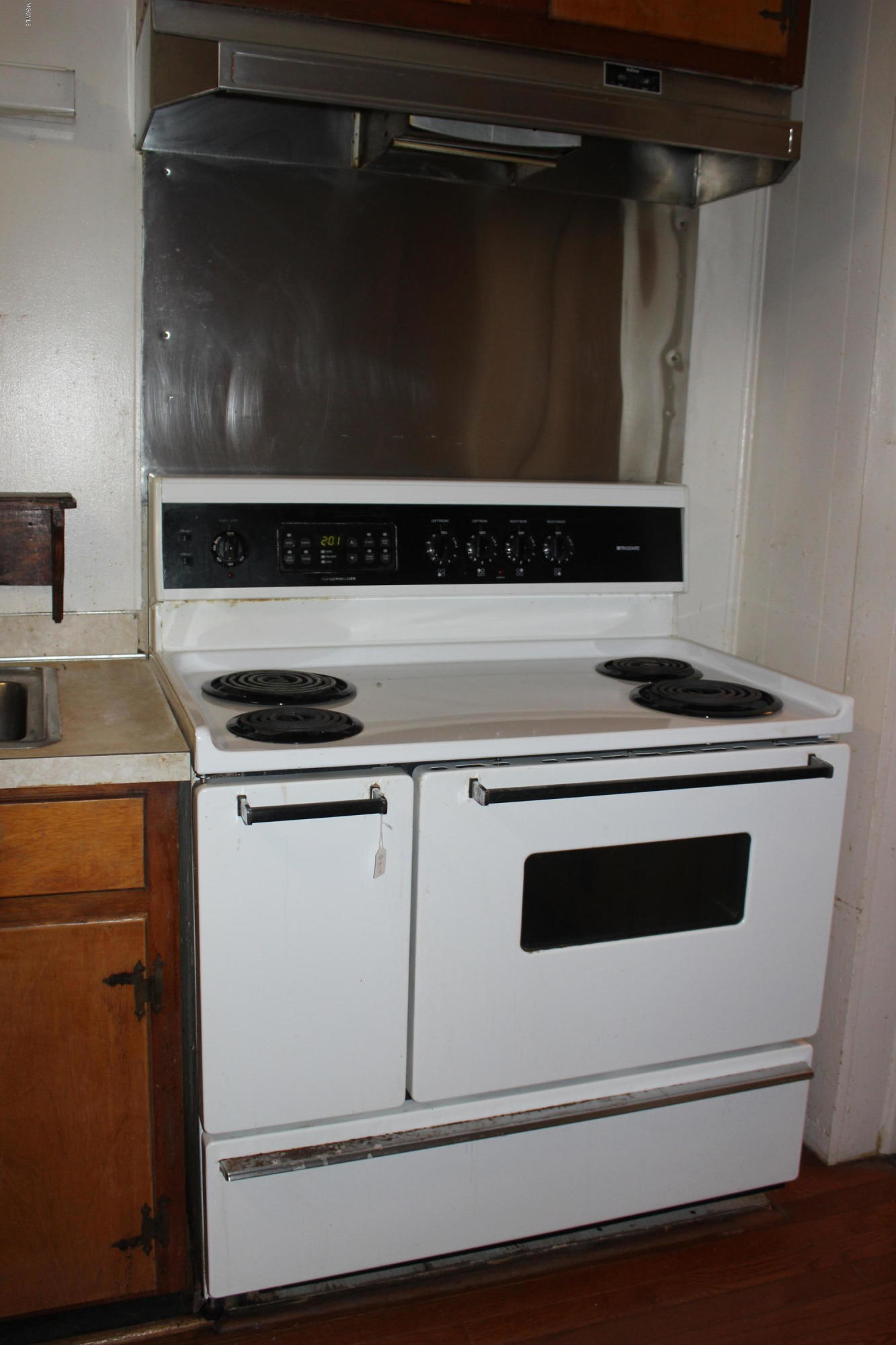 4124 Castenera Avenue Moss Point, MS 39563 - Photo 14 of 47 IMG_0016