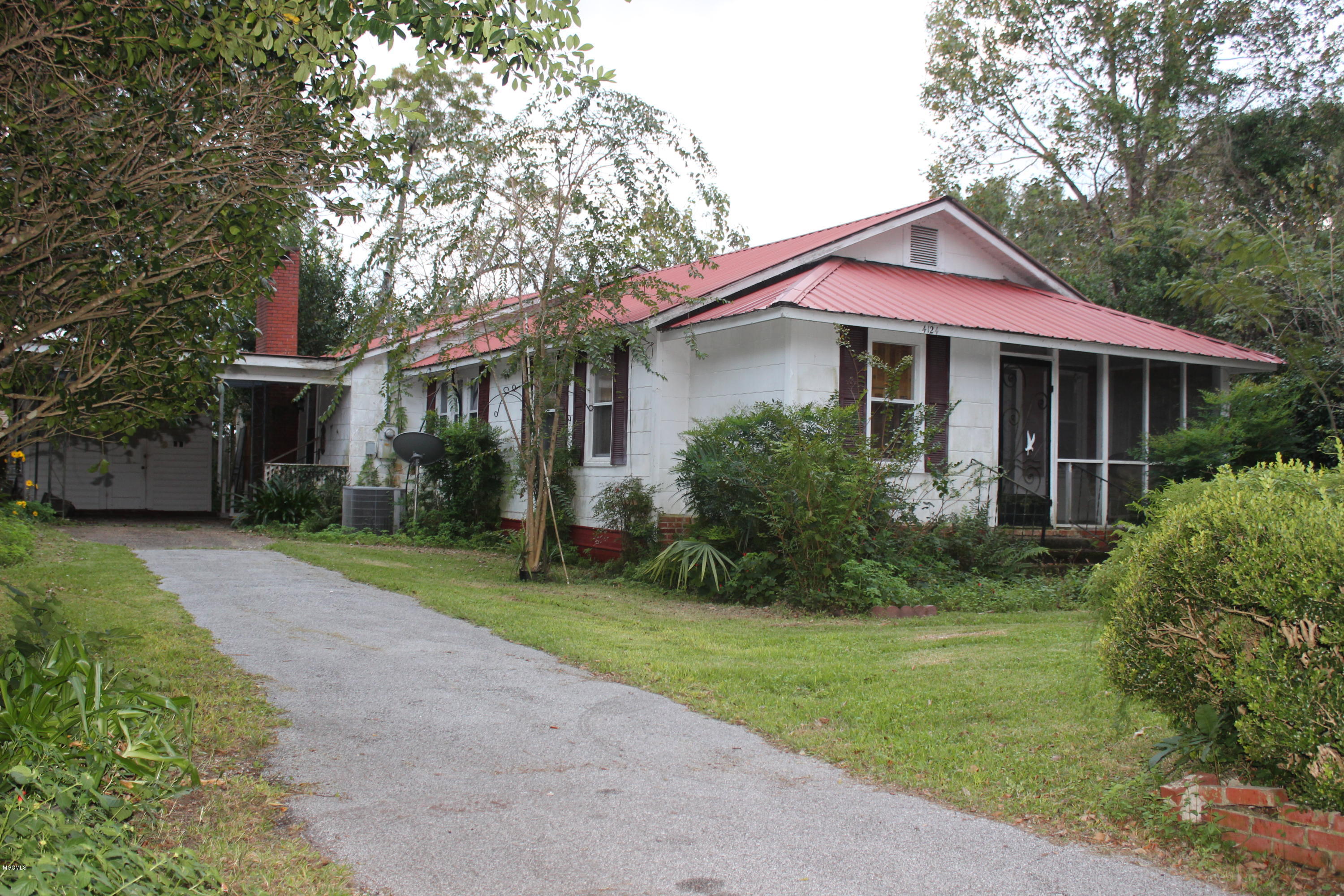4124 Castenera Avenue Moss Point, MS 39563 - Photo 2 of 47 IMG_0001