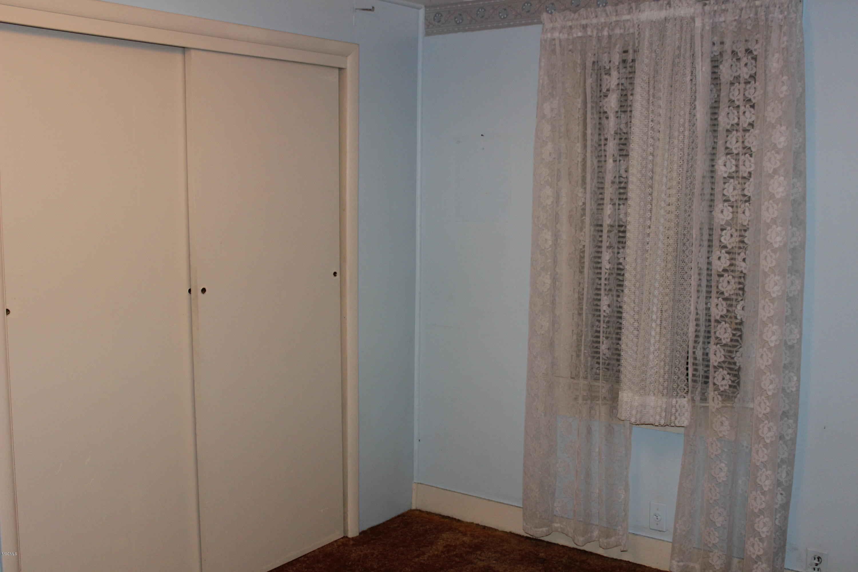 4124 Castenera Avenue Moss Point, MS 39563 - Photo 25 of 47 IMG_0047