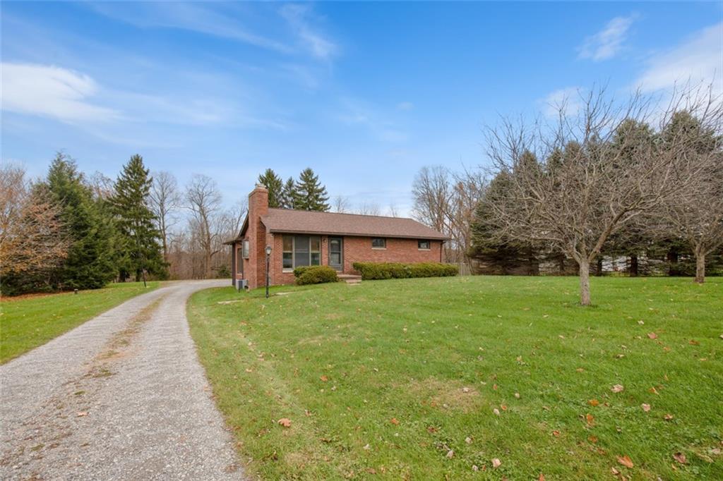 715 Cleland Mill Road New Castle, PA 16102 - Photo 1 of 14 Gallery Image 1