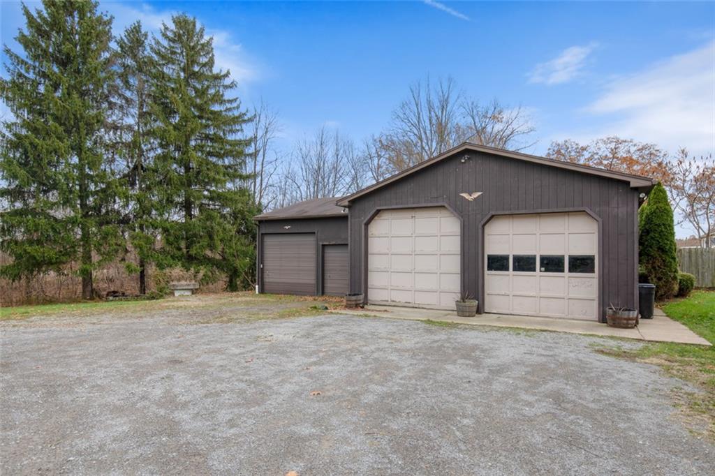 715 Cleland Mill Road New Castle, PA 16102 - Photo 3 of 14 Gallery Image 3