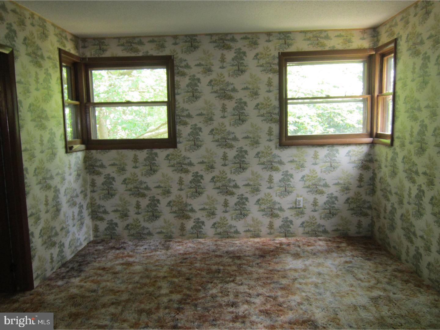 342 Lakedale Road Berlin, NJ 08009 - Photo 12 of 16 Gallery Image 12