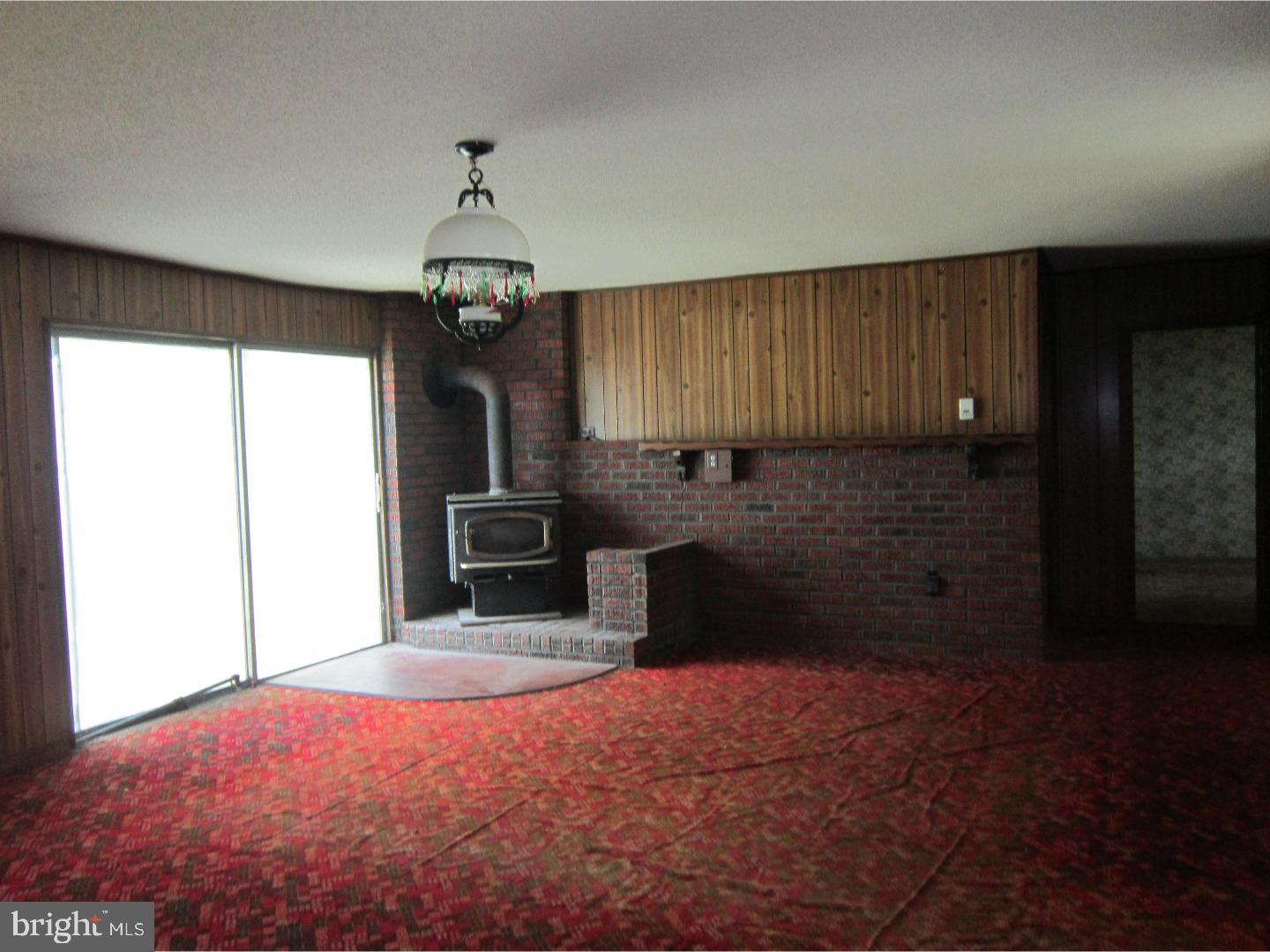 342 Lakedale Road Berlin, NJ 08009 - Photo 6 of 16 Gallery Image 6