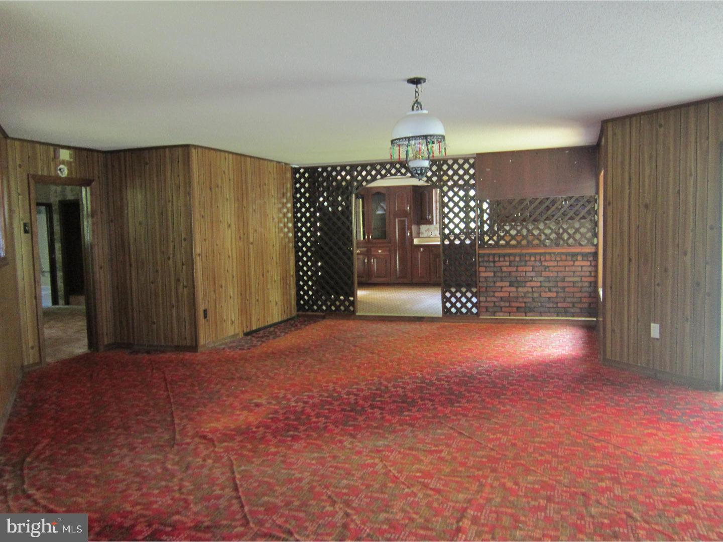342 Lakedale Road Berlin, NJ 08009 - Photo 7 of 16 Gallery Image 7