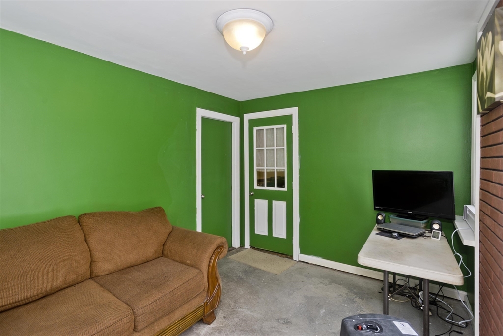 15 Maple Terrace Three Rivers, MA 01080 - Photo 19 of 34