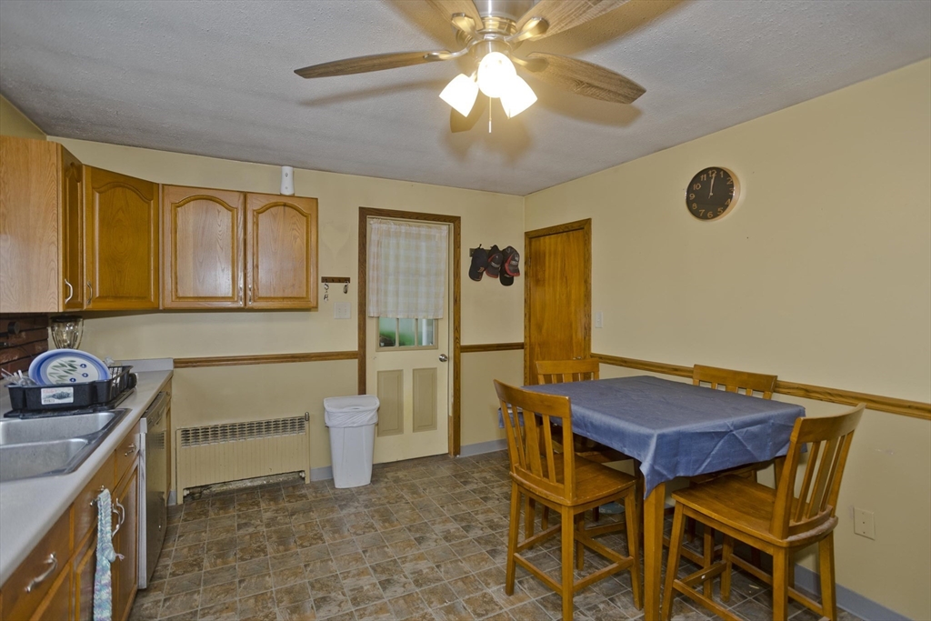 15 Maple Terrace Three Rivers, MA 01080 - Photo 4 of 34