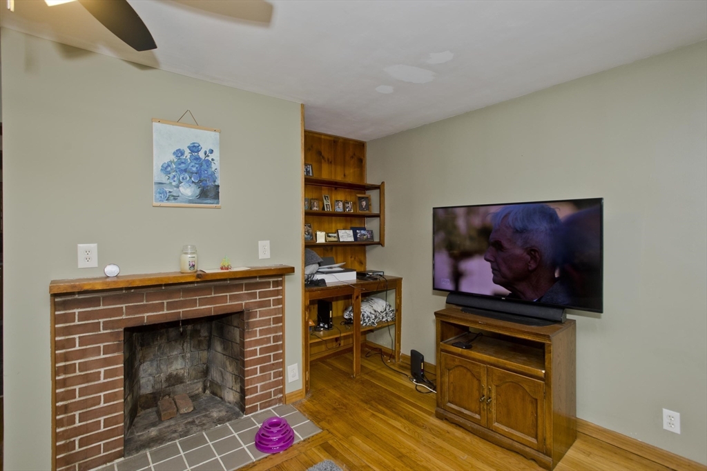 15 Maple Terrace Three Rivers, MA 01080 - Photo 8 of 34