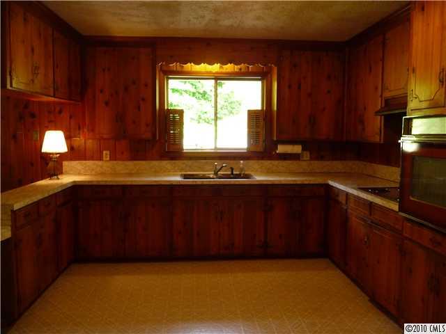 539 Burrage Road Northeast Concord, NC 28025 - Photo 4 of 15 Gallery Image 4
