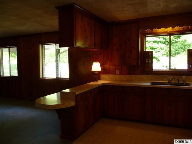 539 Burrage Road Northeast Concord, NC 28025 - Photo 5 of 15 Gallery Image 5