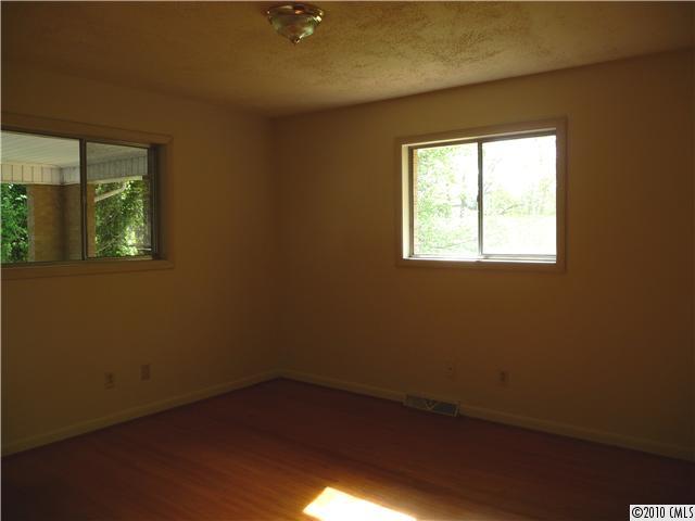 539 Burrage Road Northeast Concord, NC 28025 - Photo 7 of 15 Gallery Image 7