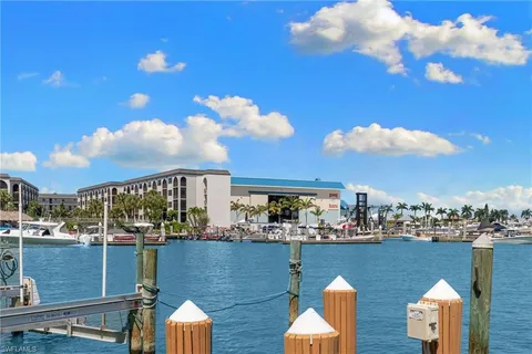 $695,000 | 991 North Barfield Drive, Unit 307, Marco Island, FL 34145