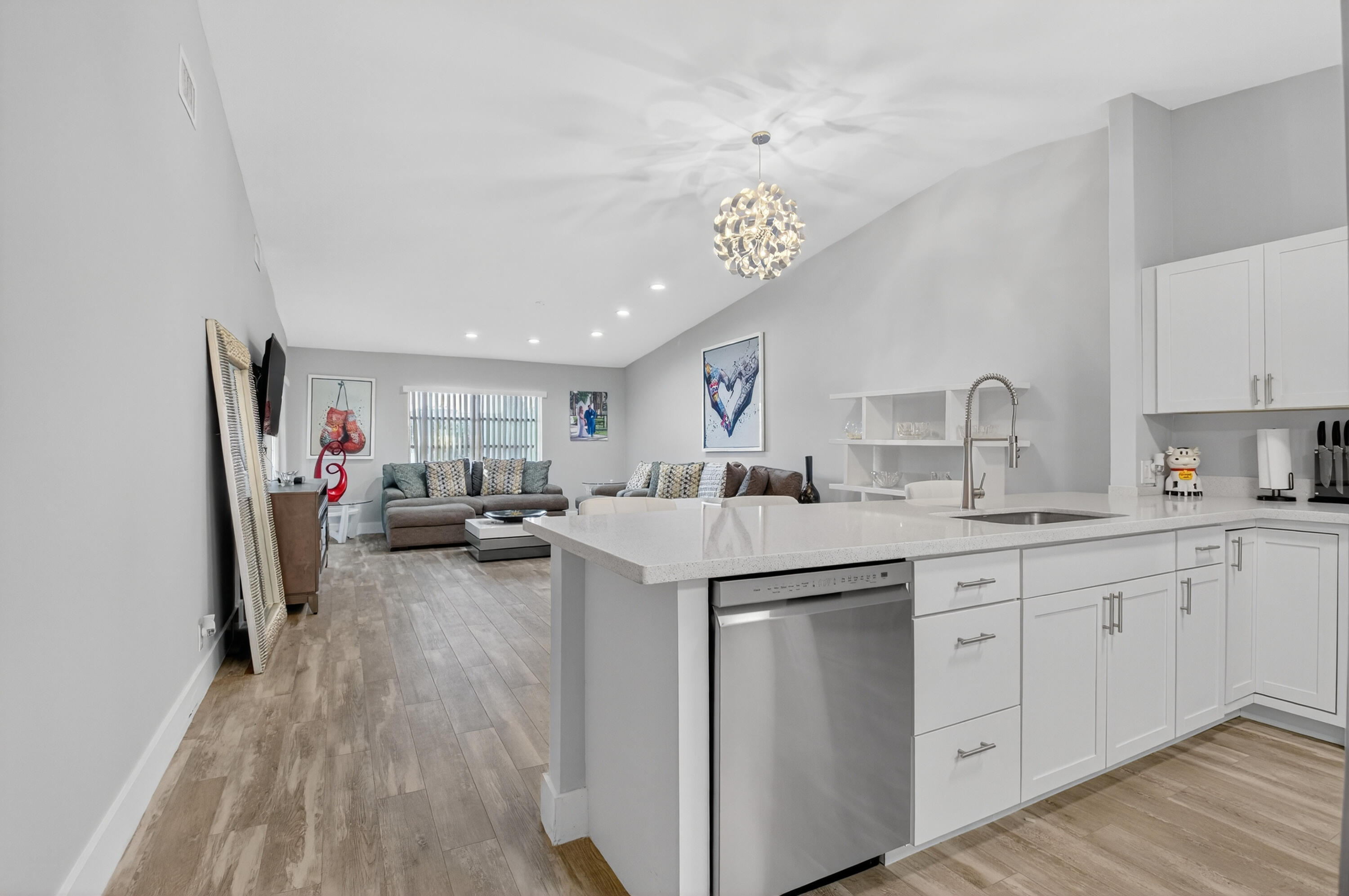 8256 Summerbreeze Lane Boca Raton, FL 33496 - Photo 6 of 52 DSC_9869