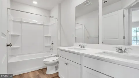 a black and white photo of a picture of the floor