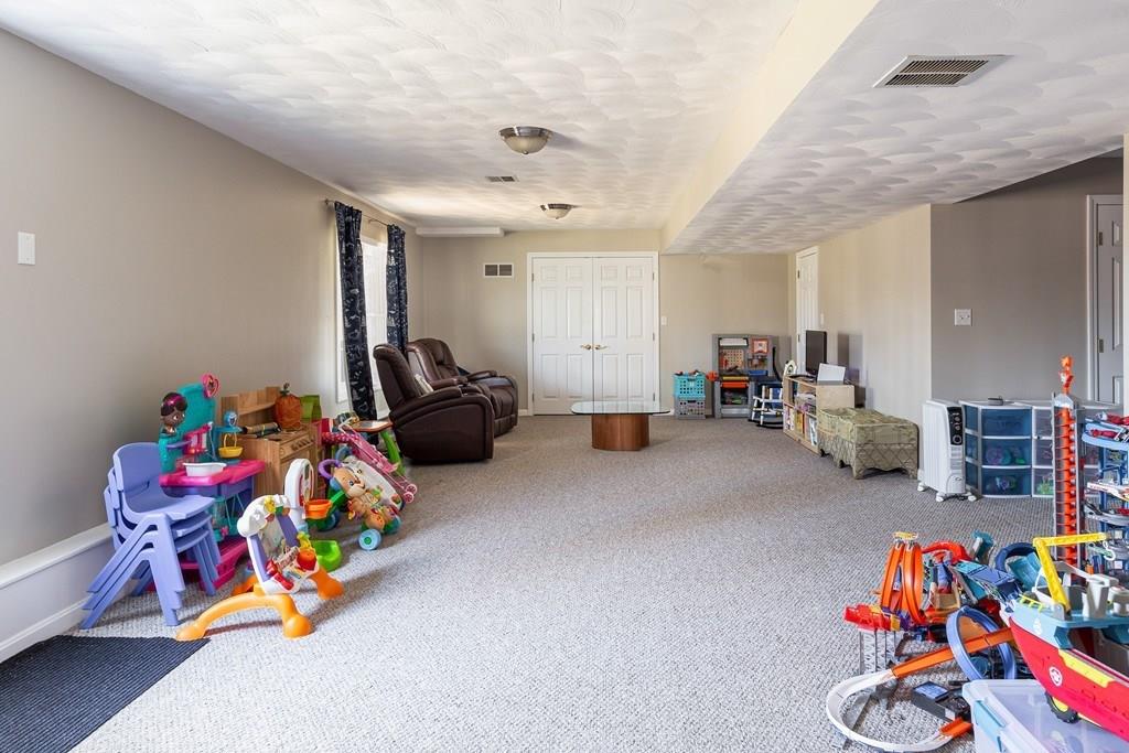 26 Falcon Ridge Drive Hopkinton, MA 01748 - Photo 16 of 21 Gallery Image 16