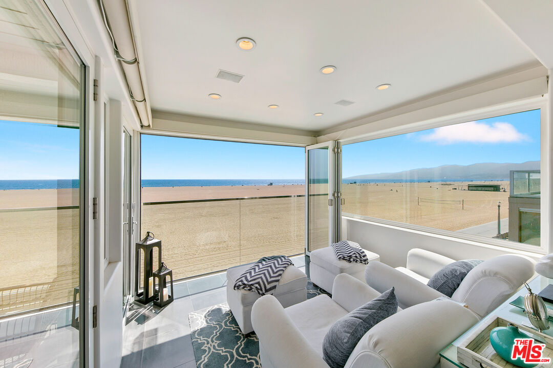 1341 Palisades Beach Road Santa Monica, CA 90401 - Photo 37 of 68