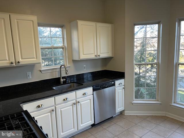 4138 Fountainside Lane, Unit 202 Fairfax, VA 22030 - Photo 12 of 36 Granite Counters
