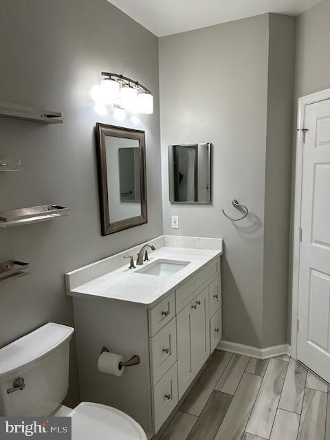 4138 Fountainside Lane, Unit 202 Fairfax, VA 22030 - Photo 20 of 36 Primary Bath